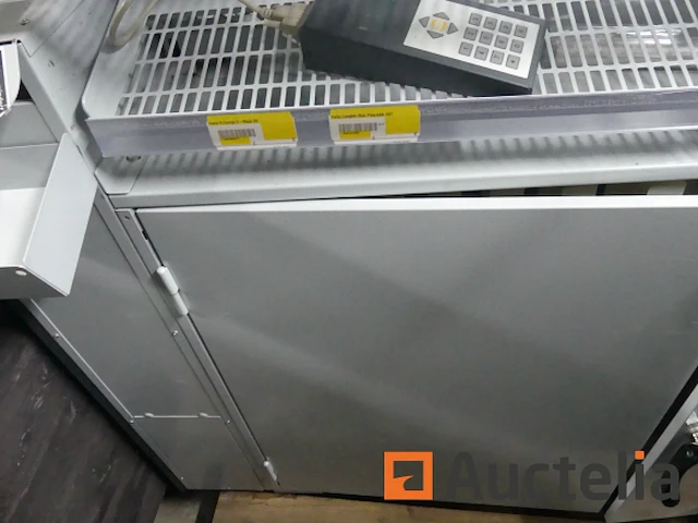 Machine voor de verkoop van sigaretten harting smx max 88 - afbeelding 3 van  13
