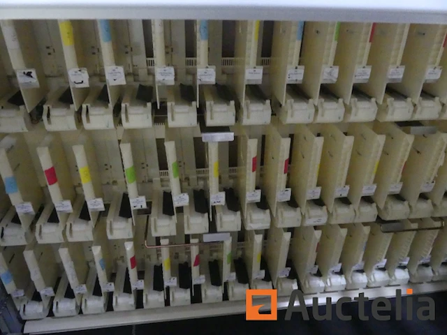 Machine voor de verkoop van sigaretten harting smx max 88 - afbeelding 11 van  13