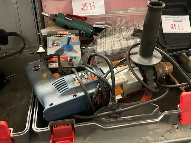Machines - afbeelding 1 van  6