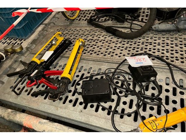 Machines - afbeelding 2 van  5