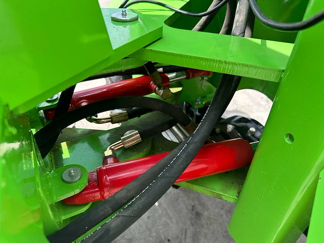 Machpro - 2025 - mp-l307 - elektrische mini-lader - afbeelding 13 van  24
