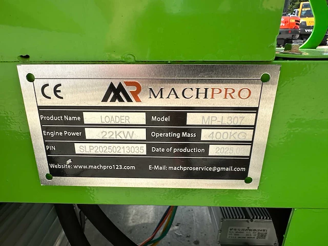Machpro - 2025 - mp-l307 - elektrische mini-lader - afbeelding 17 van  24