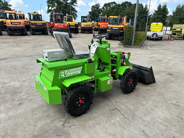 Machpro - 2025 - mp-l307 - elektrische mini-lader - afbeelding 19 van  24