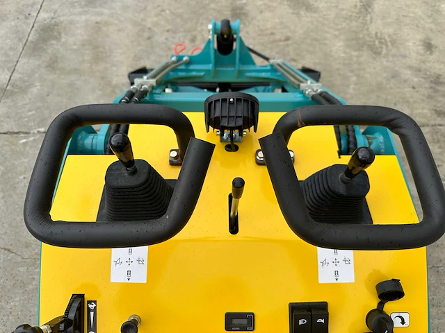 Machpro - 2025 - mp-s300 - rupsschranklader - afbeelding 9 van  30