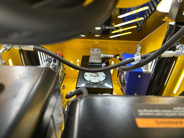 Machpro - 2025 - mp-s300 - rupsschranklader - afbeelding 11 van  34