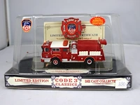 Mack cf pumper hazmat 1 (330) - afbeelding 1 van  4