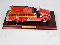 Mack fire engine 1948 engine c°1 (400) - afbeelding 2 van  3