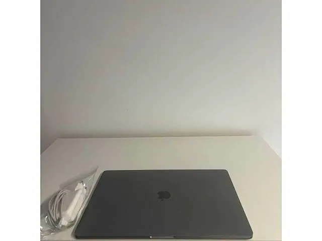 Macook pro touch bar - afbeelding 8 van  9