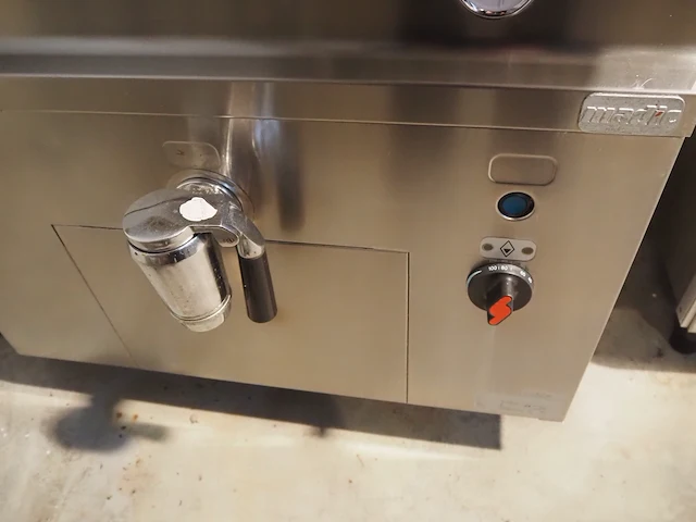 Madic - afbeelding 5 van  8