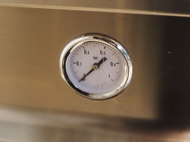 Madic - afbeelding 6 van  8