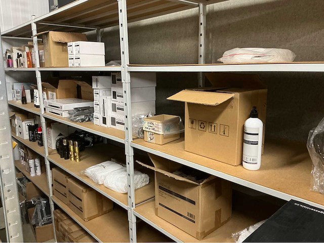 Magazijn voorraad diverse cosmetica (500x) - afbeelding 8 van  25