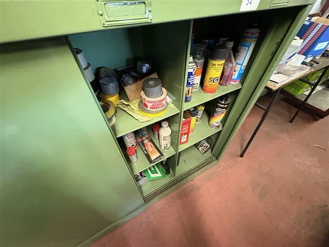 Magazijnkast met inhoud - afbeelding 6 van  19
