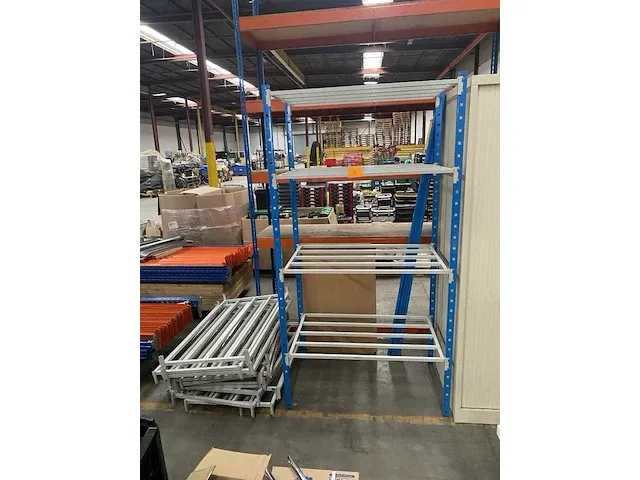 Magazijnrek 12 staanders + 19 liggers +- 60x100 cm - afbeelding 1 van  5
