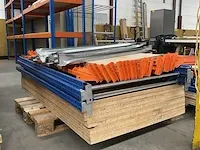Magazijnrek 4 staanders - 24 liggers 190 cm + 24 halve dwarsliggers - afbeelding 2 van  3