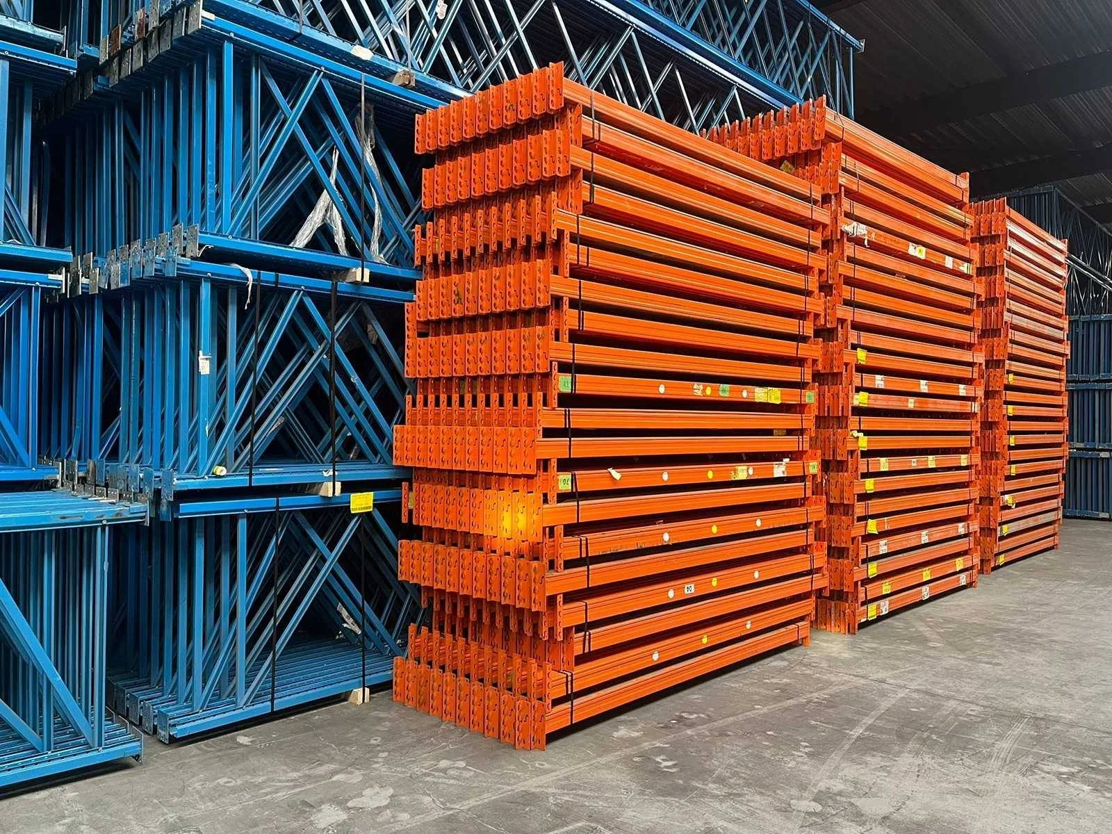 Magazijnstelling - bakken - overige magazijninventaris