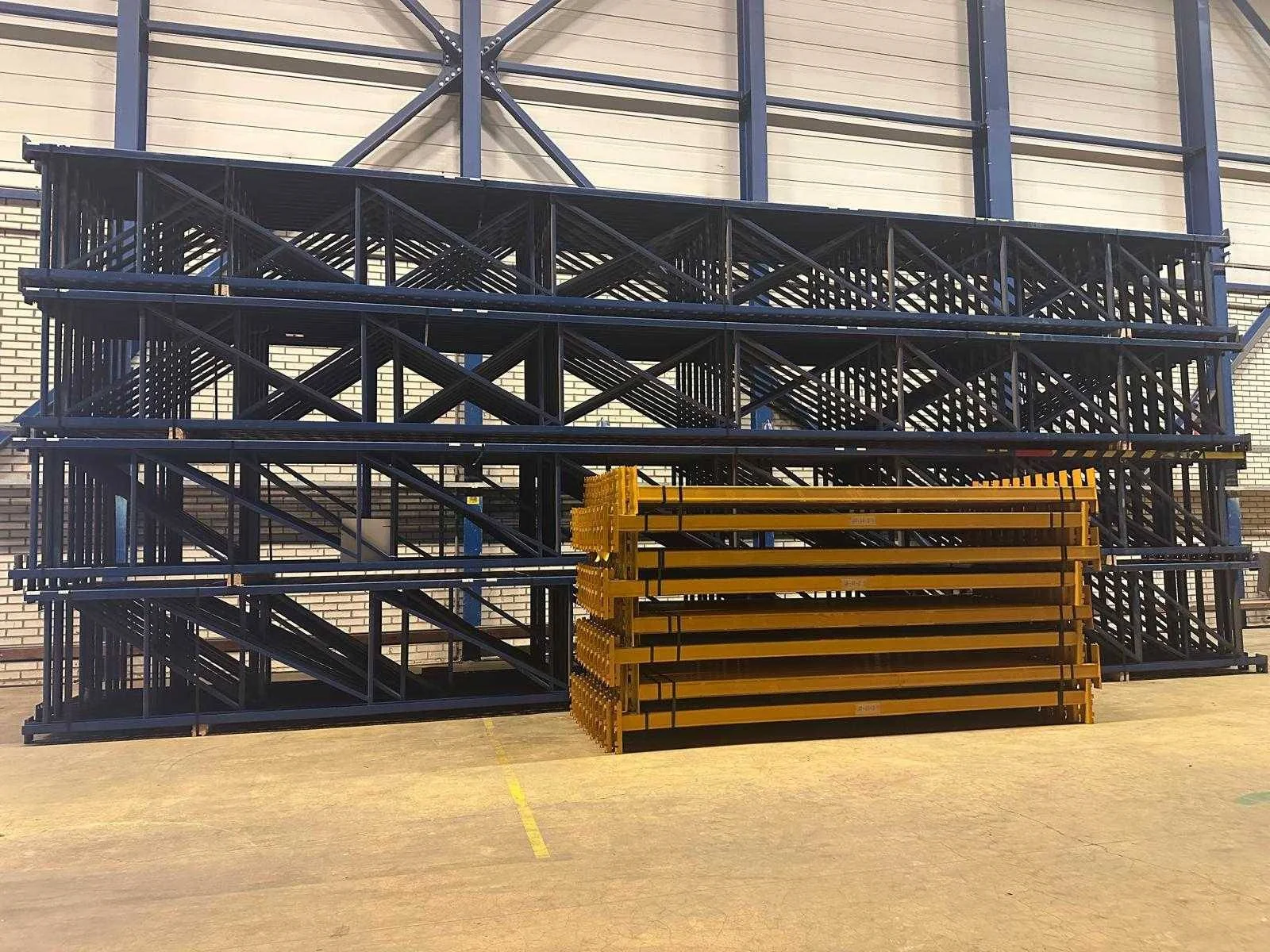 Magazijnstelling - bakken - overige magazijninventaris