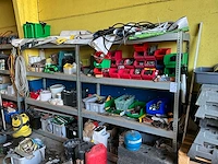 Magazijnstelling met inhoud (4x) - afbeelding 2 van  3