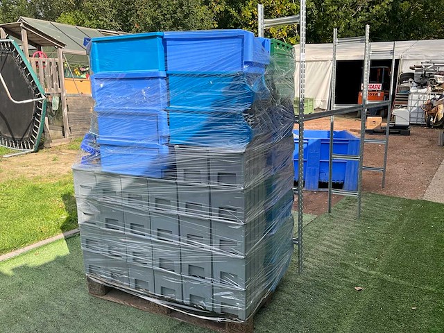 Magazijnstelling met opberg bakjes - afbeelding 8 van  8