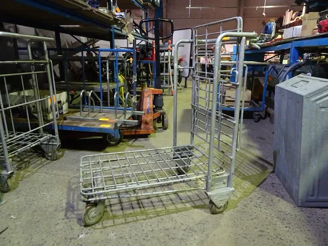 Magazijnwagen - afbeelding 1 van  3