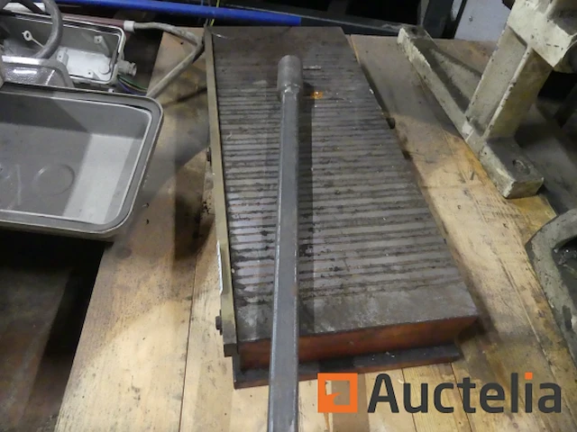 Magnetische lade (bankschroef) voor machine - afbeelding 6 van  7