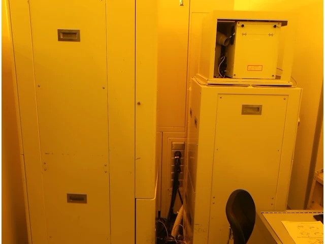 Mainframes - canon fpa 2500 i3 - 150mm i-line stepper - afbeelding 7 van  28