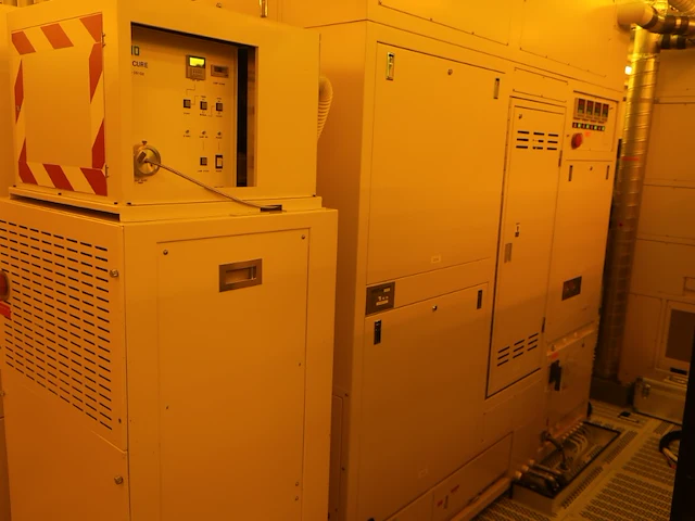 Mainframes - canon fpa 2500 i3 - 150mm i-line stepper - afbeelding 34 van  63