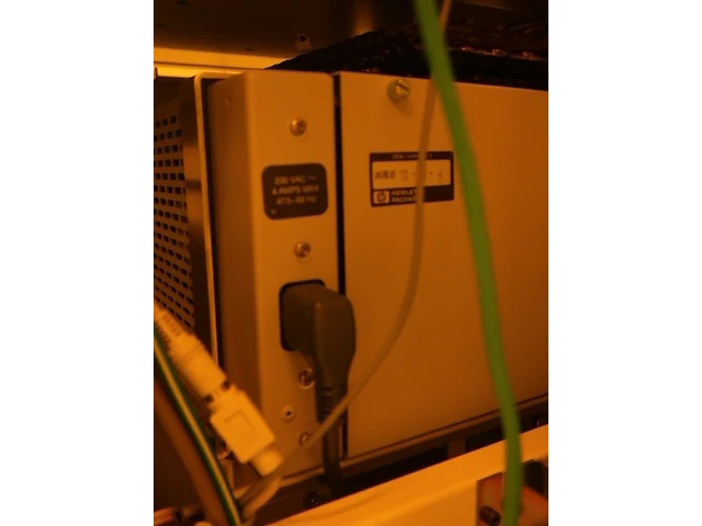 Mainframes - canon fpa 2500 i3 - 150mm i-line stepper - afbeelding 51 van  63
