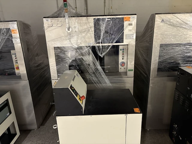 Mainframes - lam rainbow 4526i - 150mm plasma etch - afbeelding 1 van  12