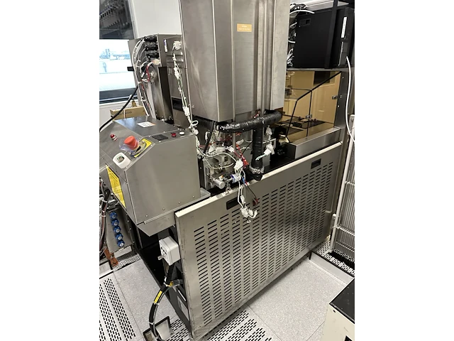 Mainframes - lam rainbow 4526i - 150mm plasma etch - afbeelding 8 van  12