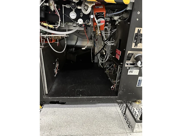 Mainframes - lam rainbow 4526i - 150mm plasma etch - afbeelding 9 van  12