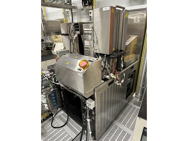 Mainframes - lam rainbow 4526i - 150mm plasma etch - afbeelding 5 van  8