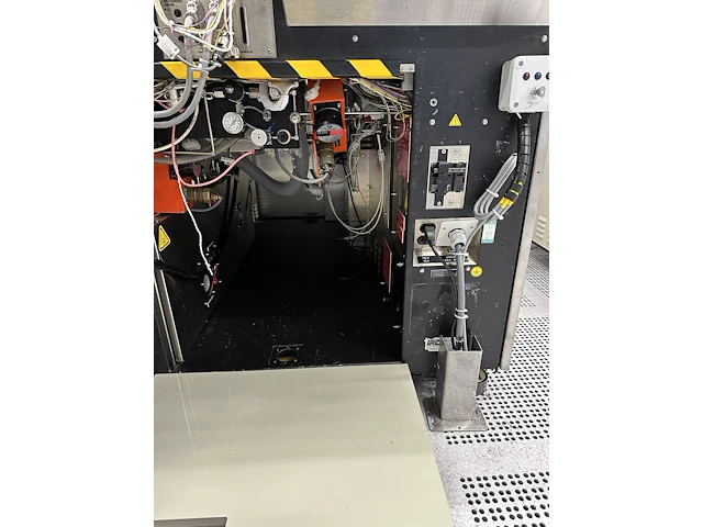 Mainframes - lam rainbow 4526i - 150mm plasma etch - afbeelding 7 van  10