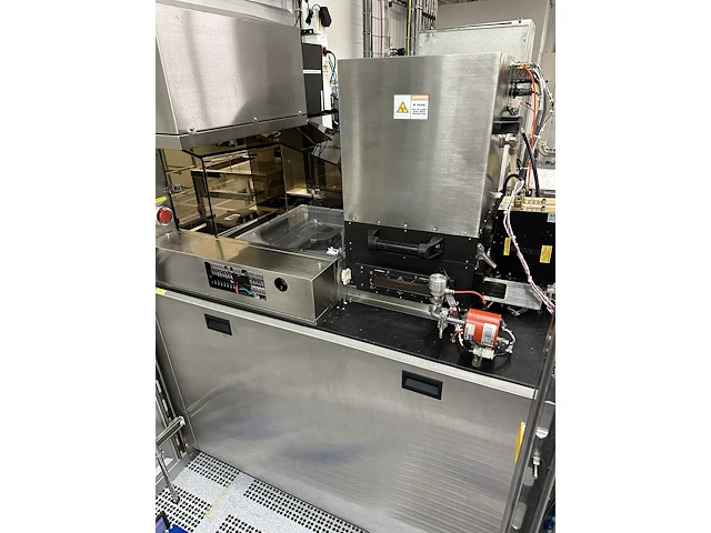 Mainframes - lam rainbow 4528i - 200mm plasma etch - afbeelding 9 van  10
