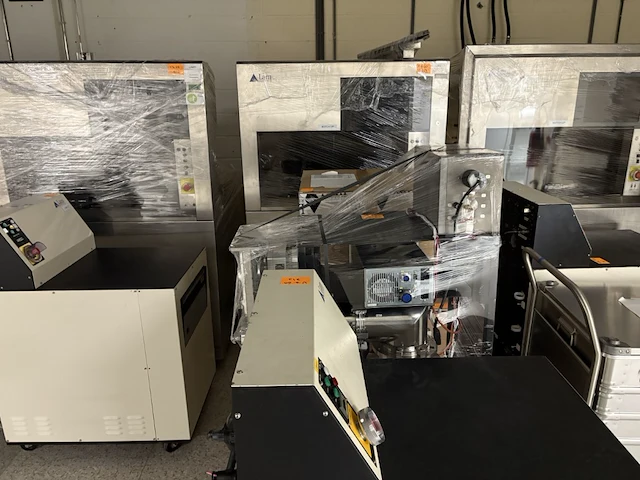 Mainframes - lam rainbow 4528xl - 200mm plasma etch - afbeelding 1 van  10