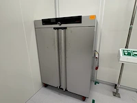 Mainframes - memmert - cleanroom dry oven - afbeelding 1 van  1