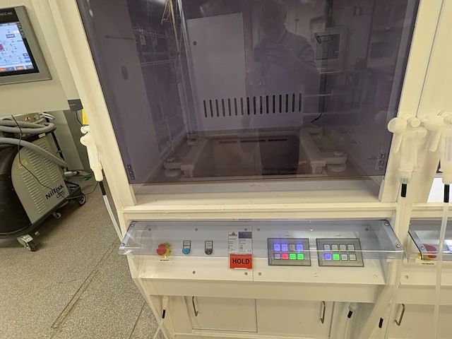 Mainframes - teblick - parts cleanbench - afbeelding 4 van  6