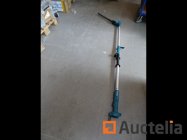 Makita 18v heggenschaar met verstelbare kop dun461w - afbeelding 1 van  6