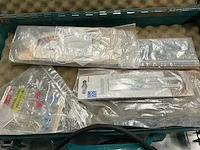 Makita 4305 elektrische decoupeerzaag - afbeelding 4 van  5