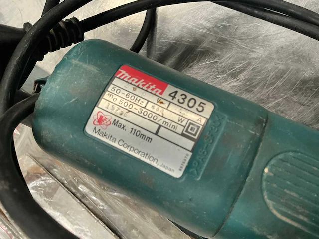Makita 4305 elektrische decoupeerzaag - afbeelding 5 van  5