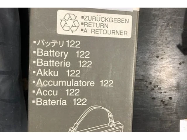 Makita accu 12v - afbeelding 4 van  4