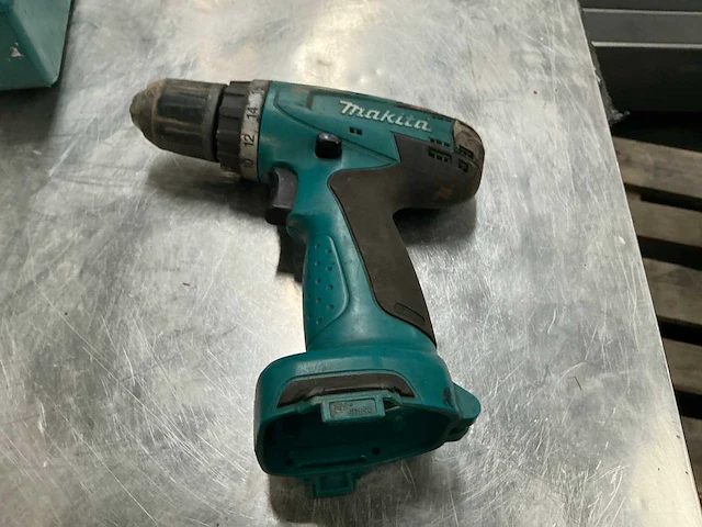 Makita accu boor/vijsmachine (2x) - afbeelding 2 van  7