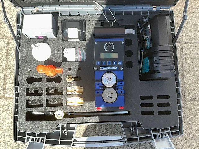 Makita accu handgereedschap - afbeelding 1 van  2