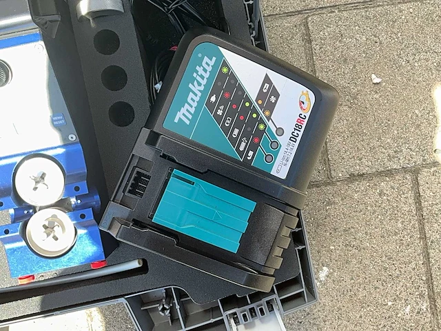 Makita accu handgereedschap - afbeelding 2 van  2