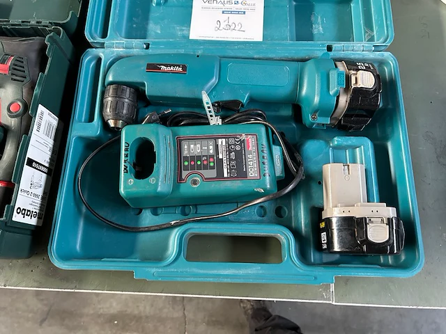 Makita accu schroefboormachine - afbeelding 1 van  6