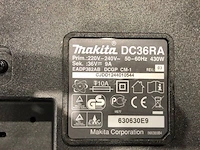 Makita acculader 36v - afbeelding 3 van  3