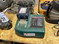 Makita acculader en accu - afbeelding 1 van  5