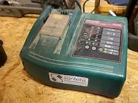 Makita acculader en accu - afbeelding 4 van  5