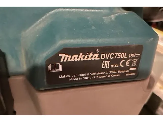 Makita allesstofzuiger - afbeelding 3 van  4