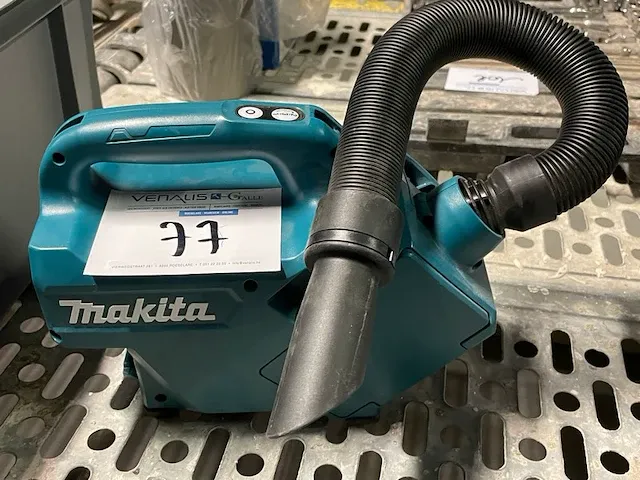 Makita auto stofzuiger - afbeelding 1 van  3