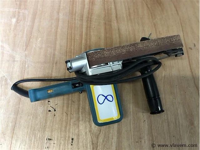 Makita bandschuurmachine - afbeelding 1 van  4